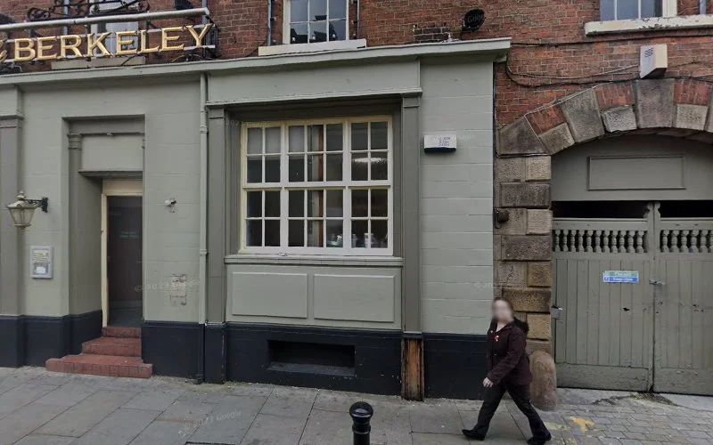 Dental Surgery - Dental clinic in Wigan