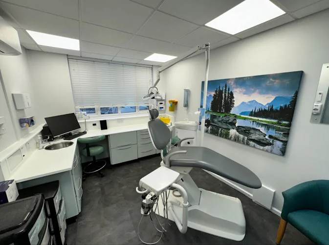 Colney Hatch Dental Practice - Dental clinic in London