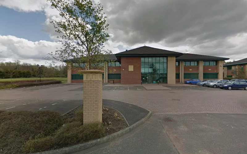 Lochside Dental Care - Dental clinic in Glasgow