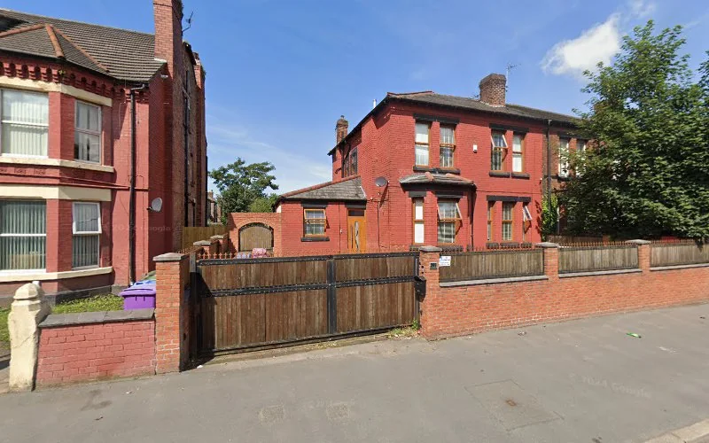 The Warbreck Moor Dental Surgery - Dental clinic in Liverpool