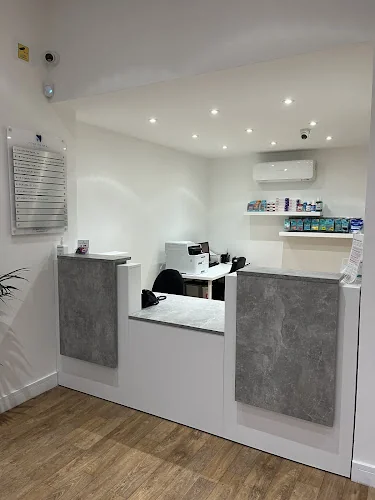 ConfiDental Clinic Purley - Dentist in Purley