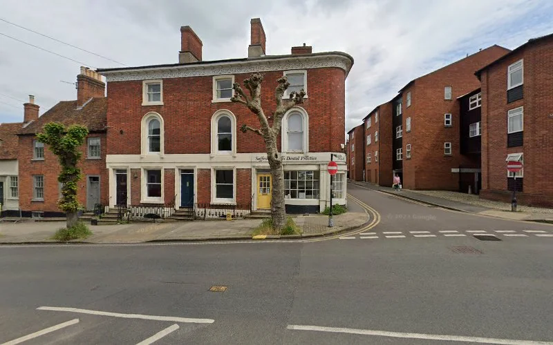 Saffron Walden Dental Practice - Dental clinic in Saffron Walden
