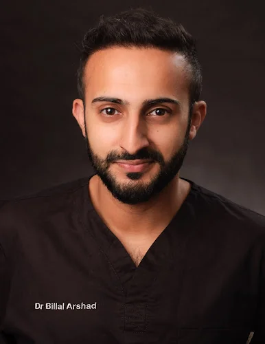 Dr Billal Arshad - Aesthetic Restorative Dentistry & Implants - Cosmetic dentist in Manchester