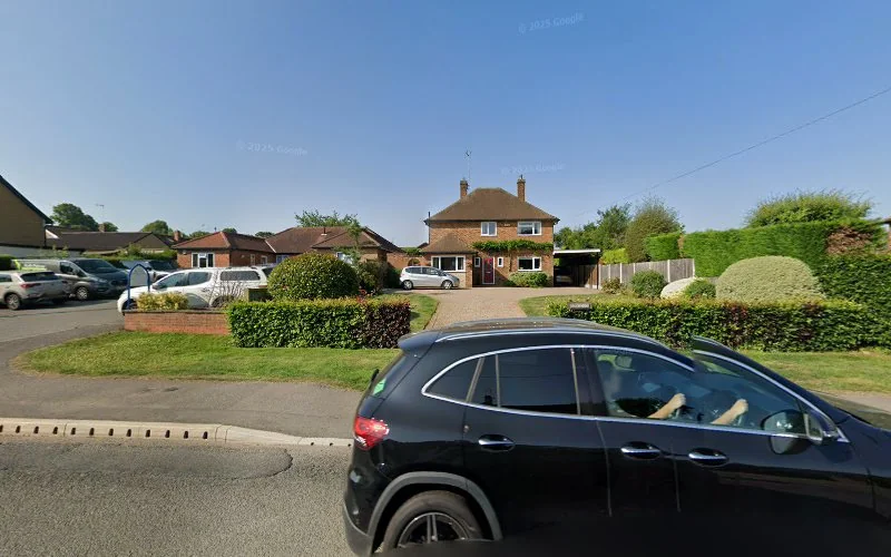 Dr Thomas Carr - Dental clinic in Southwell