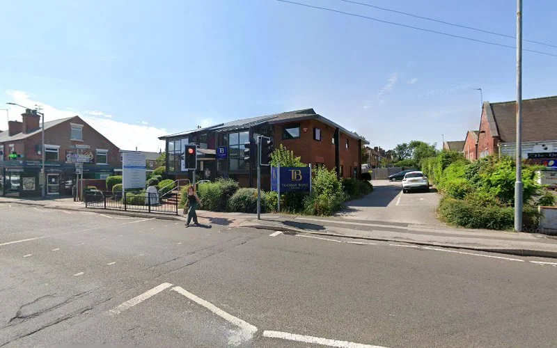 Mrs Skariah - Dental clinic in Nottingham