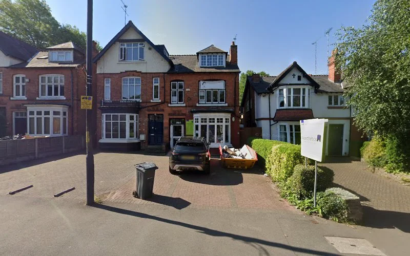 R Handa - Dental clinic in Birmingham