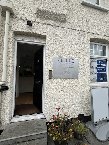 Allure Dental Care & Aesthetics - Dentist in Barnet