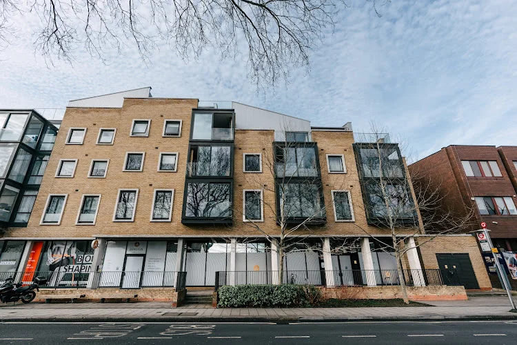 Densign Lab - Dental laboratory in Isleworth
