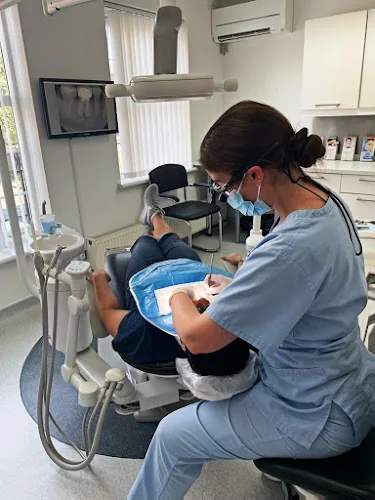 Dr. Claire Louise - Dentist in Bexleyheath