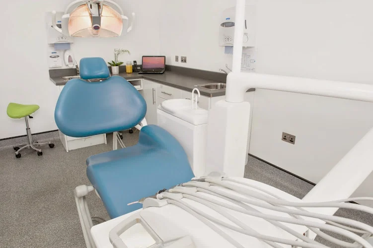 Clear Dental Dundonald - Dentist in Belfast