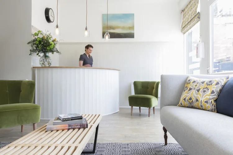 Eunique Dental - Cosmetic dentist in Dartmouth