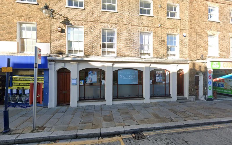 Bonthuys Ben & Associates - Dental clinic in Sheerness