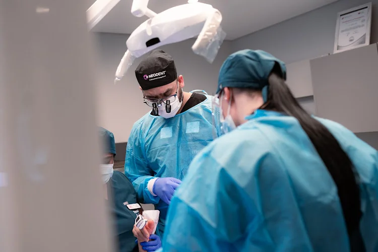 Dr Adeel Ali | Implantology and Full Jaw Teeth In A Day - Dentist in Borehamwood