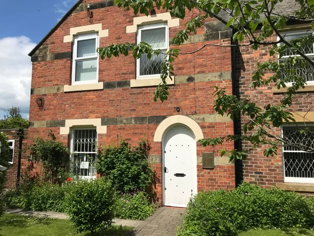 Linden Cottage Dental Practice - Dental clinic in Ashington