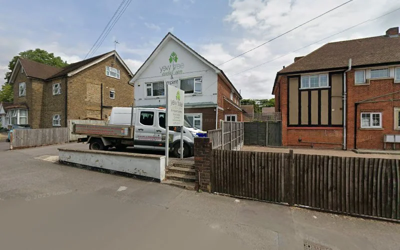 Dr. Mike Patel - Dentist in Slough