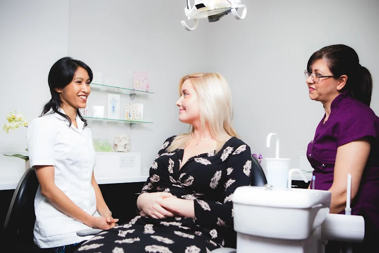 Dr Chaw-Su Kyi | West London Orthodontist Cosmetic Dental Studios - Orthodontist in London