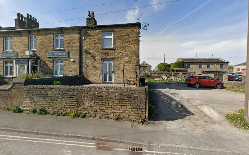 Carr Wood House Dental Surgery - Dental clinic in Halifax