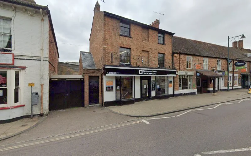 Dr Raj Koshal - Buckingham House Dental & Eye Care - Dental clinic in Buckingham