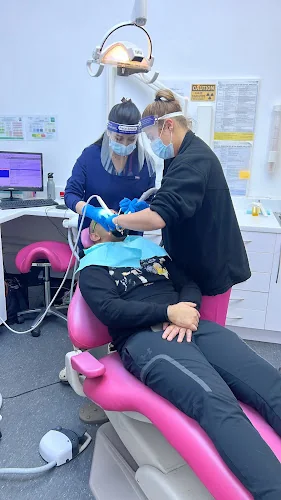 The D:NTAL Clinic - Dental clinic in West Bromwich