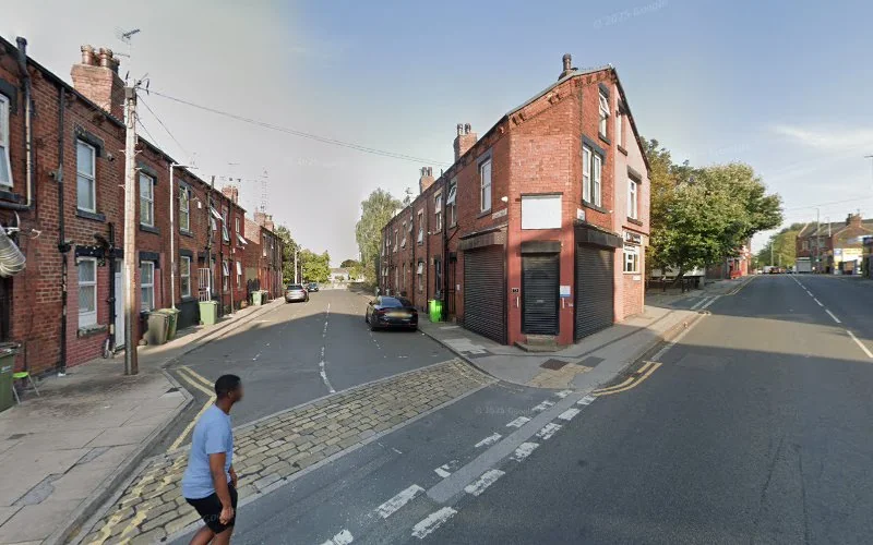 Holbeck Dental Practice - Dental clinic in Leeds