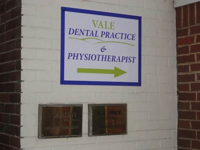 Dr Katherine Price - Vale Dental Practice - Pewsey Wiltshire - Dental clinic in Pewsey
