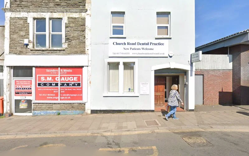 Lawson S C - Dental clinic in Bristol