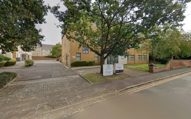 Dr Shiva Jasseb -the Elms Dental Practice - Dental clinic in Northampton