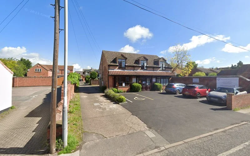 Cromwell Dental Practice - Dental clinic in Nottingham