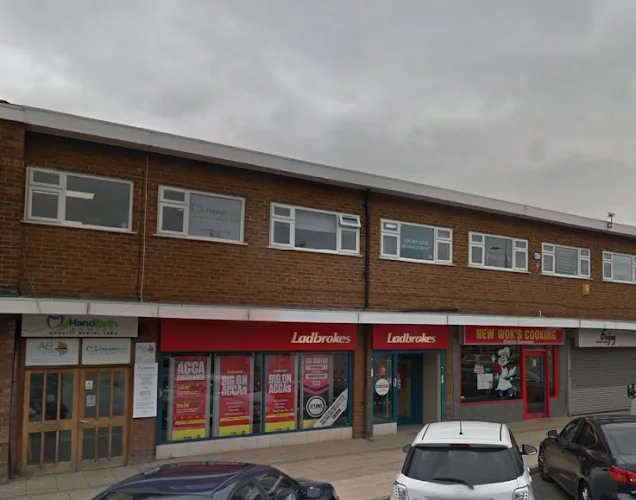 Handforth Dental Practice - Dental clinic in Wilmslow