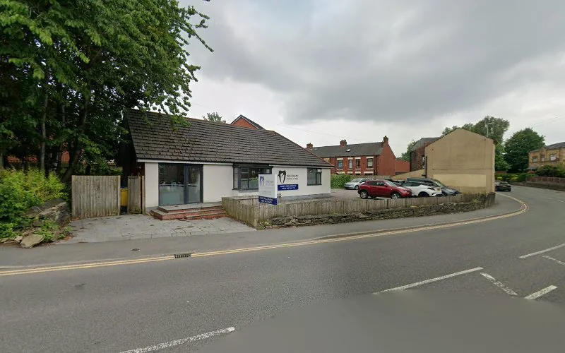 N Rabbeth -heyside Dental Practice - Dentist in Oldham