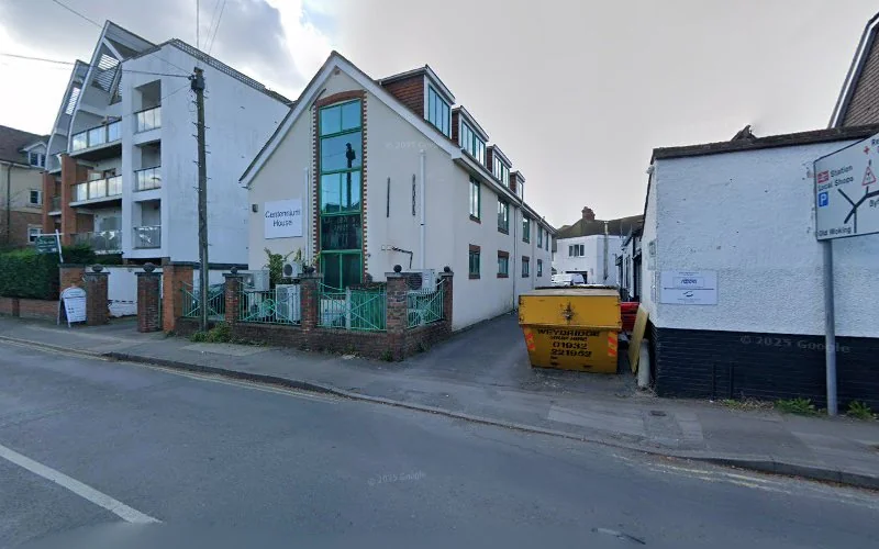 Christine Osborne Dental - Dental clinic in West Byfleet