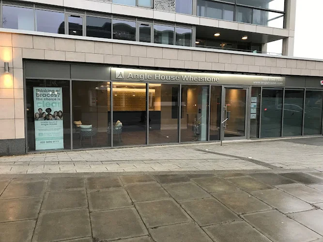Angle House Orthodontics (Whetstone) - Orthodontist in London