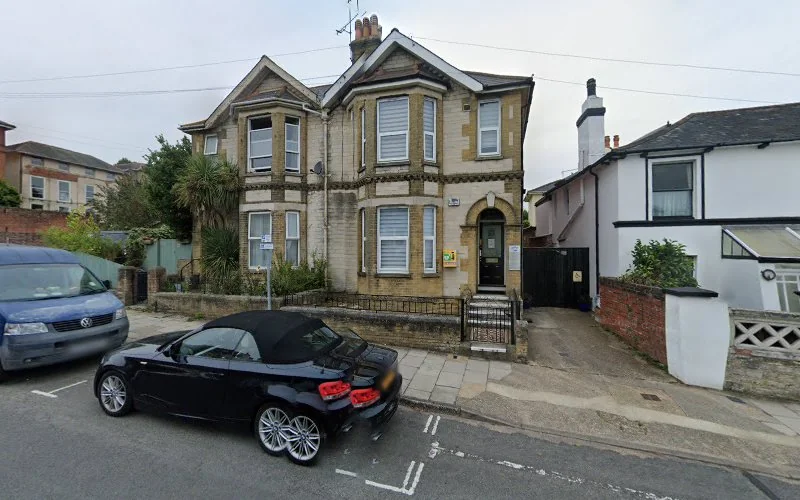 Smiles of Wight - Specialist Orthodontic Practice - Orthodontist in Ryde