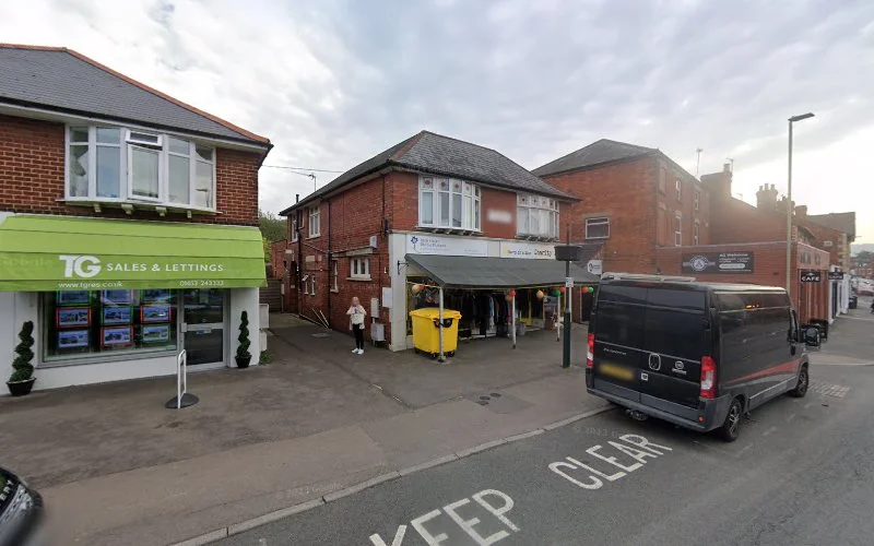 High Street Dental Practice & Cotswold Implant Centre - Dental clinic in Stonehouse