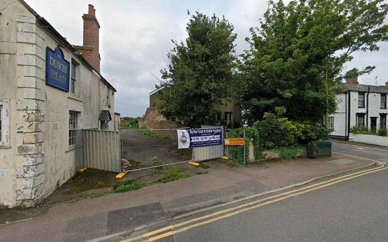 Greensmith P V - Dental clinic in Hythe