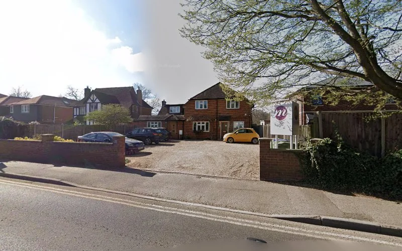 Mulberry Dental - Dentist in Walton-on-Thames