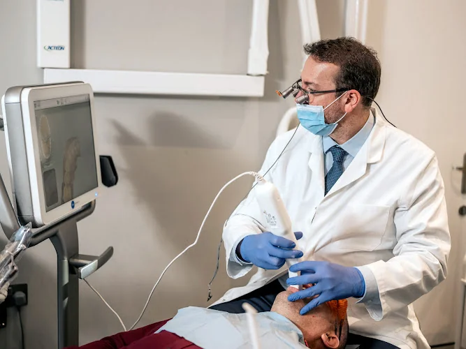 Canon House Clinic - Dentist in Beaconsfield