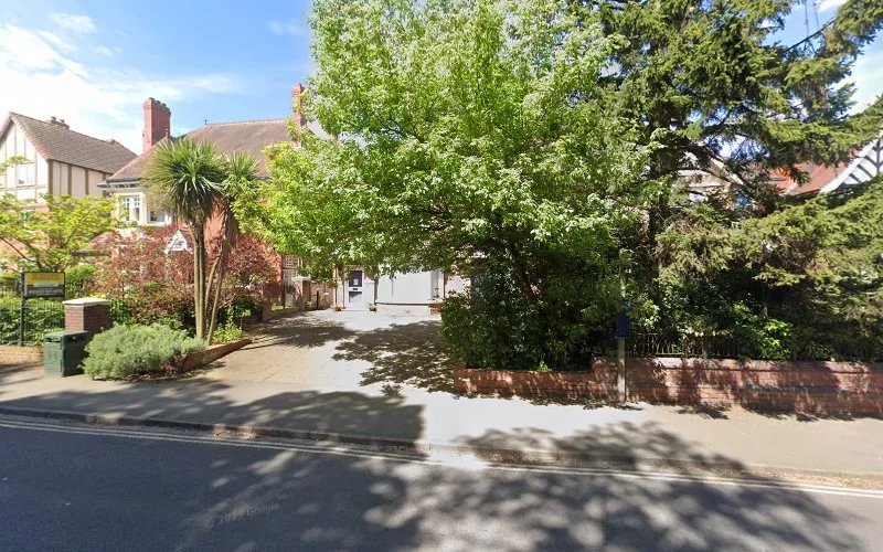 Kevin cave - Dental clinic in Malvern