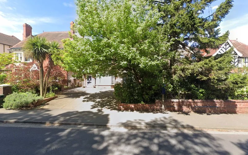 Quality Dentures Direct - Dental clinic in Malvern