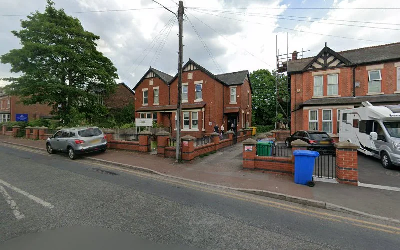 Dr. T. Khan The Lodge Dental Surgery - Dentist in Manchester