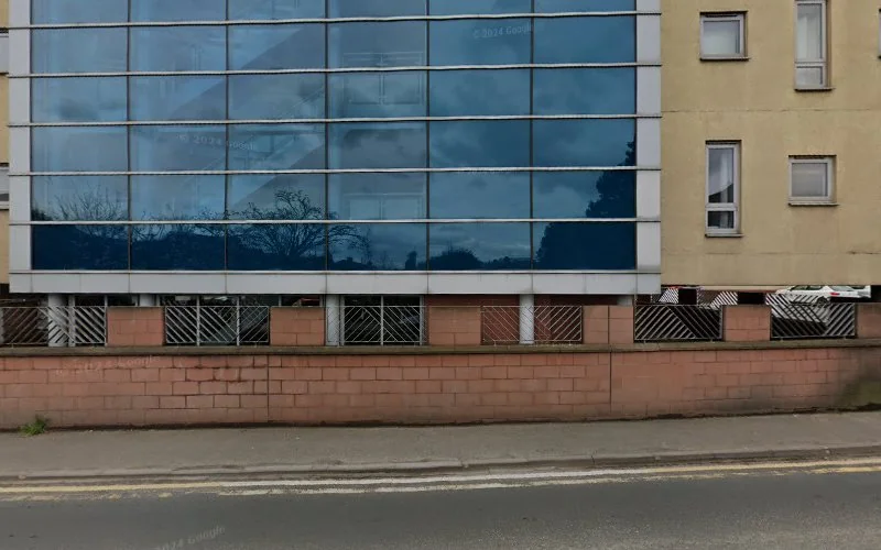 Invisalign Hereford Dr Chloe Harrington-Taylor - Cosmetic dentist in Hereford