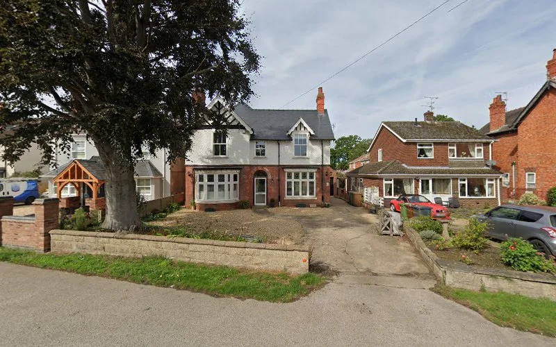 Mould D - Dental clinic in Lincoln