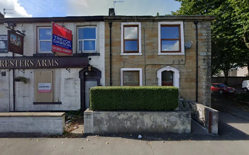 Mr D E Bowles - Mr D E Bowles - Dentist in Burnley