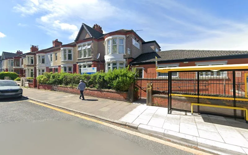 Gibson R - Dental clinic in Birkenhead