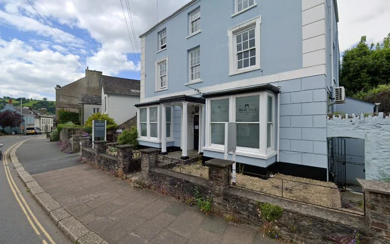 Big Brush Club - Dental clinic in Totnes