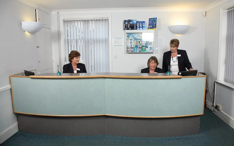 Mill Dental Centre - Dental clinic in Crawley