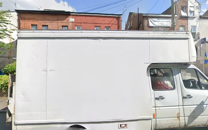 Delaunays Dental - Dentist in Manchester