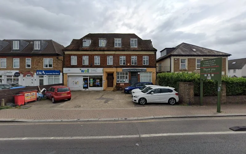 Dental Surgery - Dental clinic in Enfield