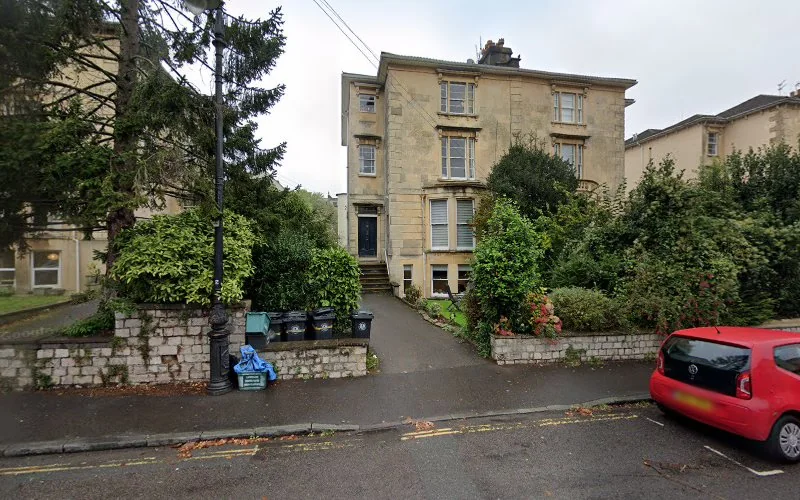 The Bristol Perio Clinic - Dental clinic in Bristol