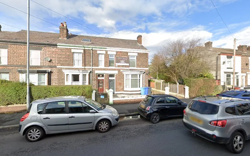 Chestnut Smile Centre - Dentist in Widnes